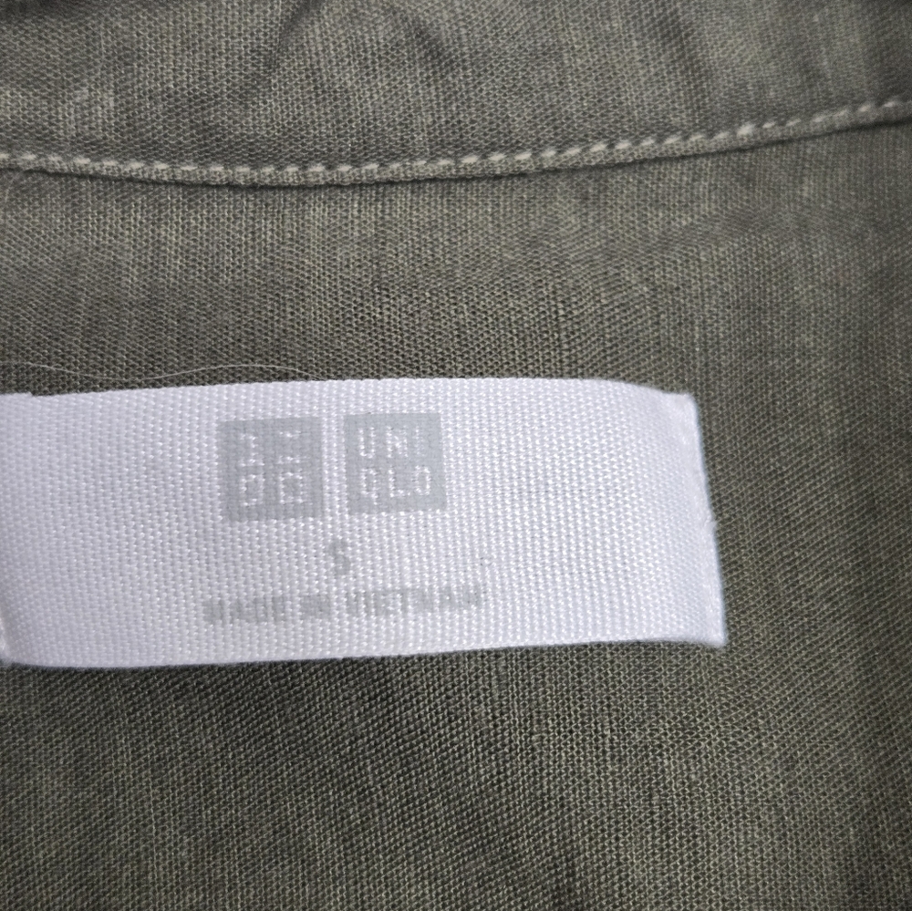 Uniqlo Khaki Casual Button Up Fall Shirt - Picture 5 of 7